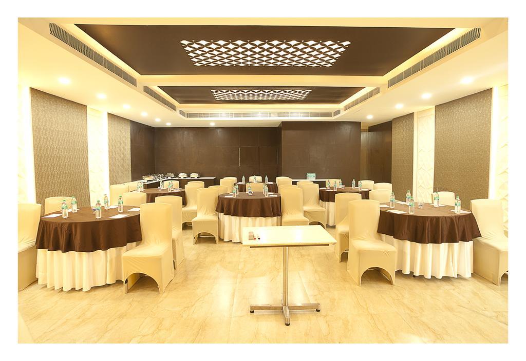 H Hotel Chennai Exterior photo